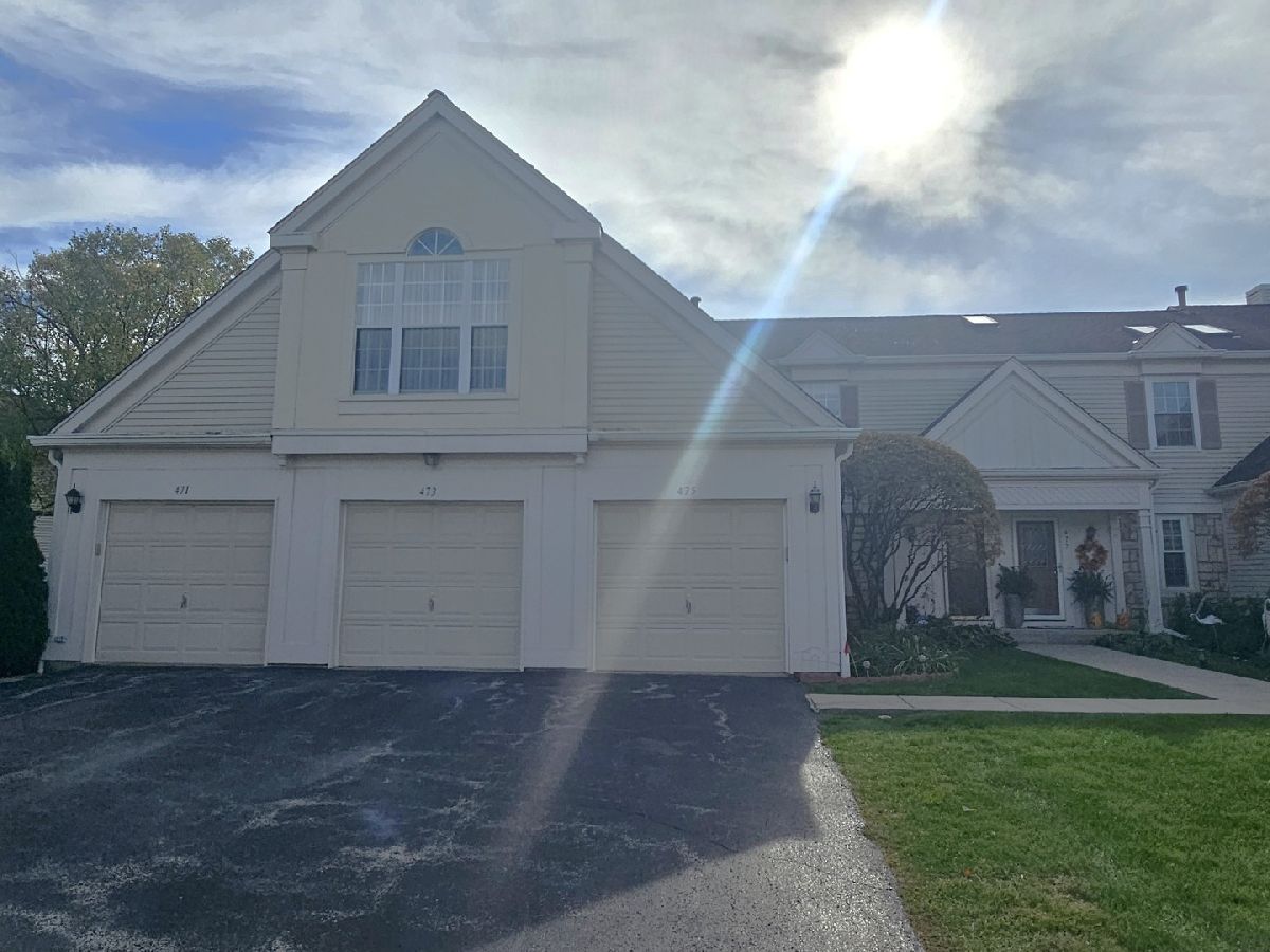 For Rent Wheeling Illinois, 475 Bridle