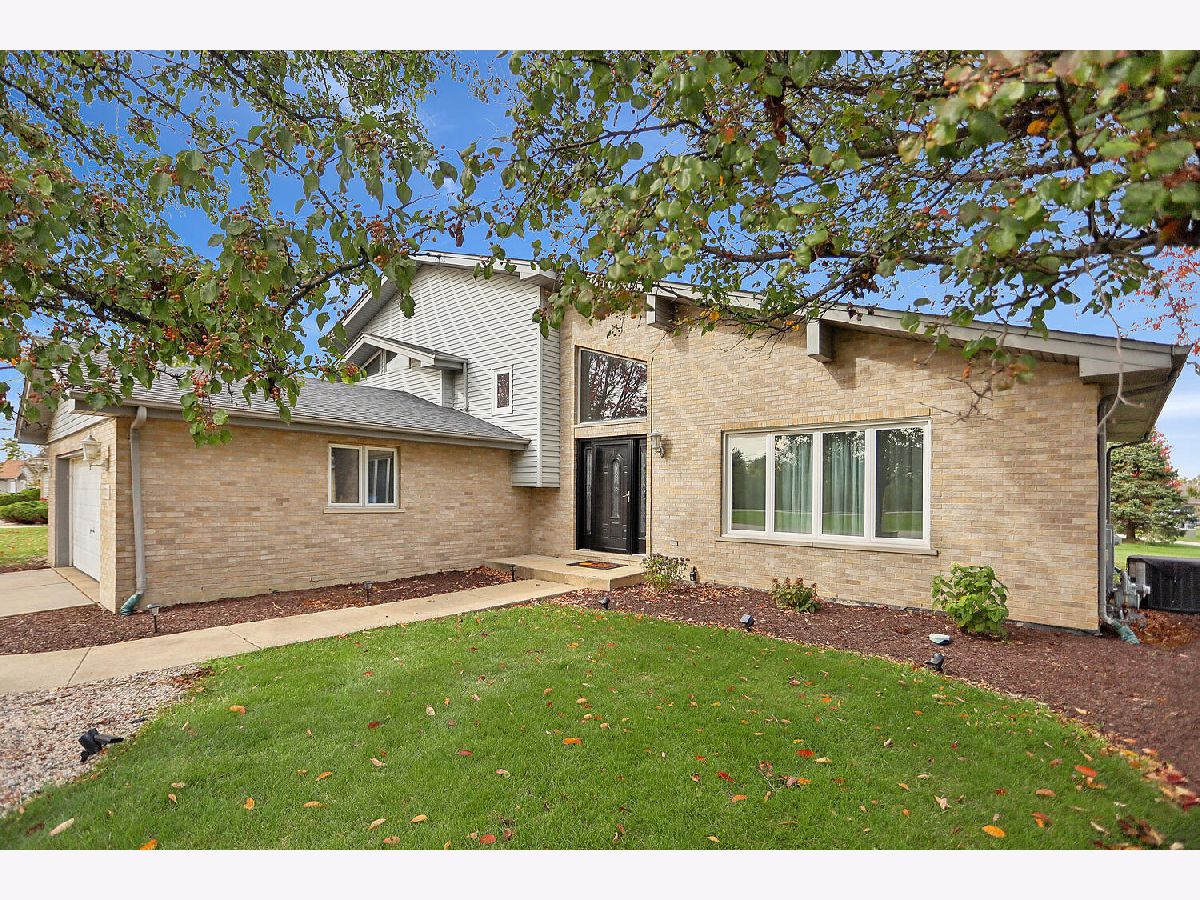 For Sale Crete Illinois, 701 Wayne Drive