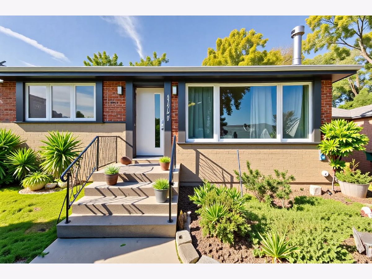  For Sale Burbank Illinois, 8548 Lockwood Avenue