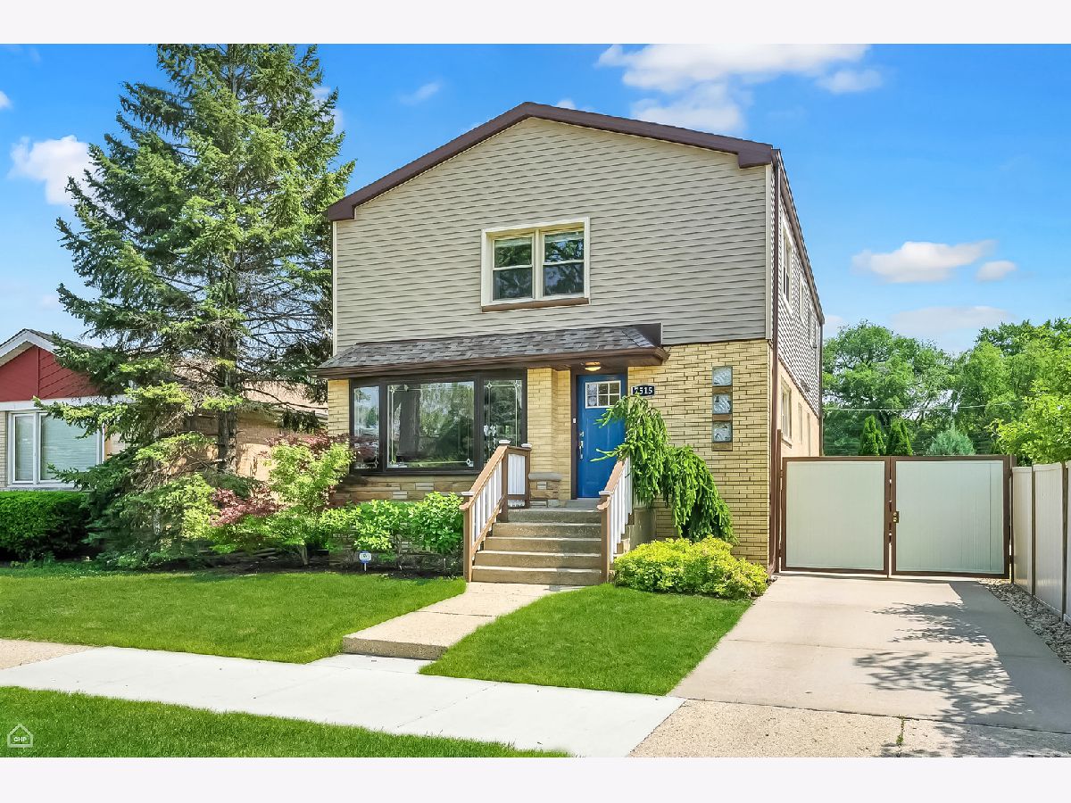 For Sale Chicago Illinois, 7515 Roscoe Street