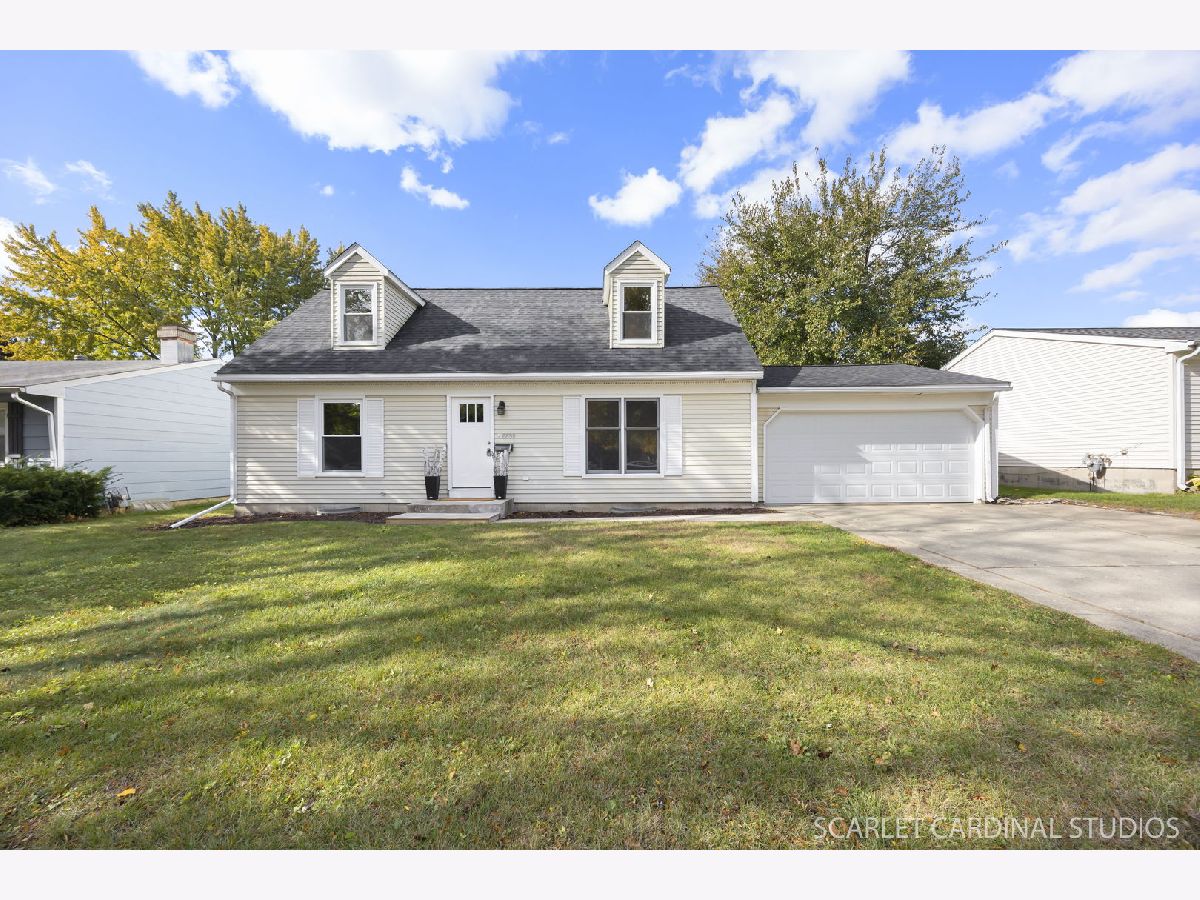  Sold Hanover Park Illinois, 6890 West