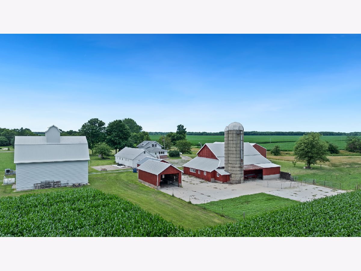  For Sale Prophetstown Illinois, 18521 Anderson Road