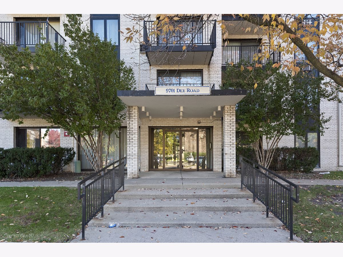 For Sale Niles Illinois, 9701 Dee Road