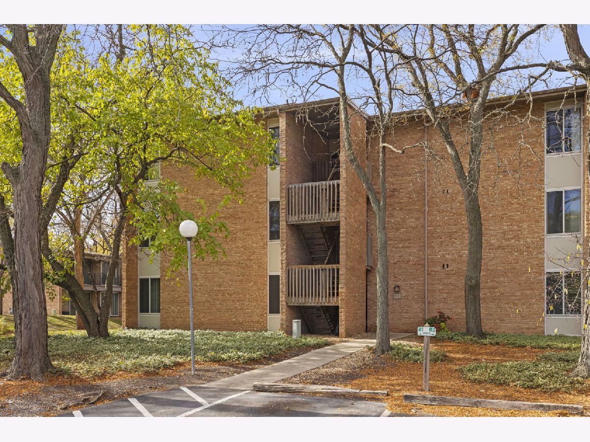  For Sale Lisle Illinois, 6008 Lake Drive