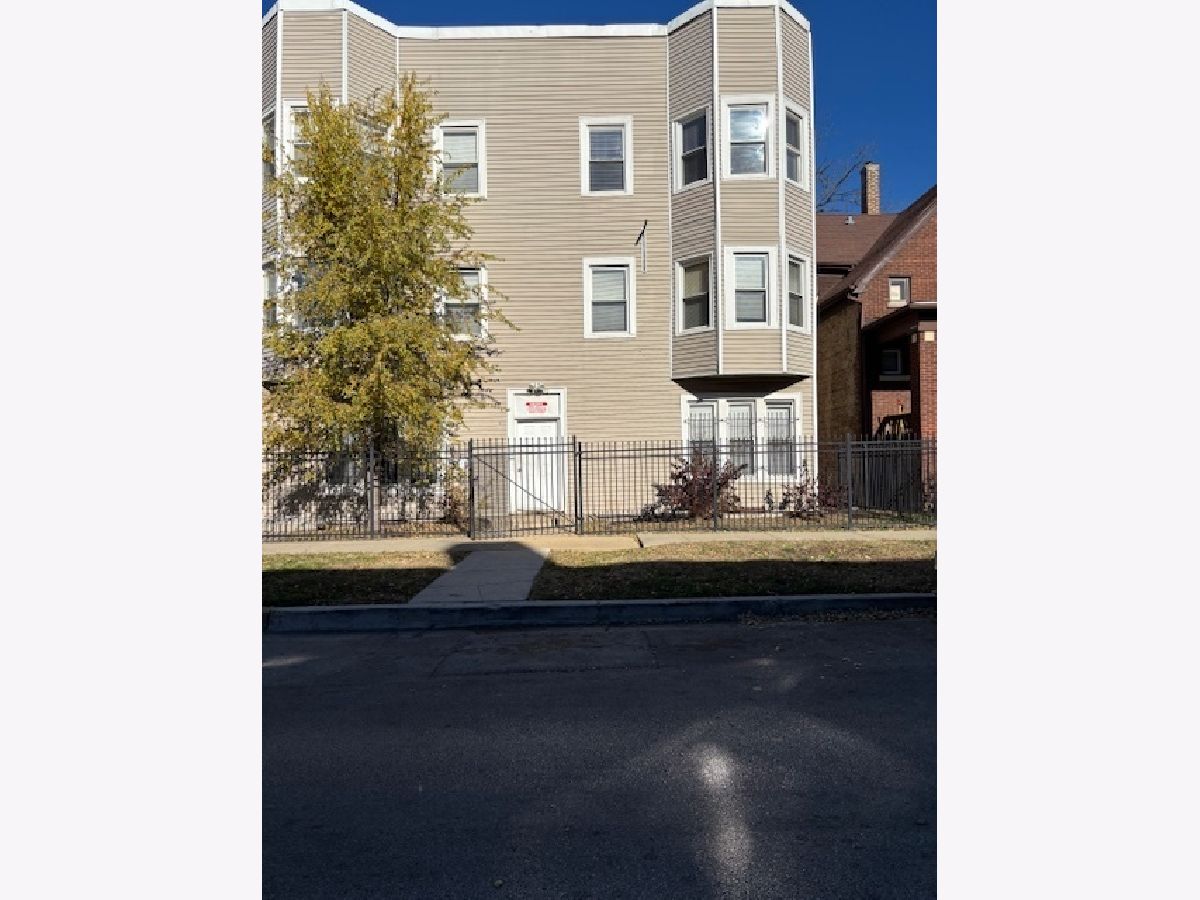  Rented Chicago Illinois, 1500 73rd
