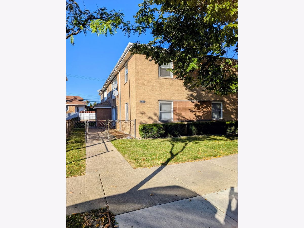 For Rent Chicago Illinois, 5916 Montrose