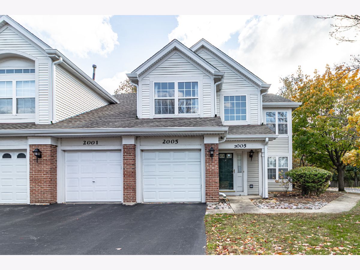 Townhomes & Condos For Sale Glenview Place Northbrook Illinois, 2005 Cambria Court