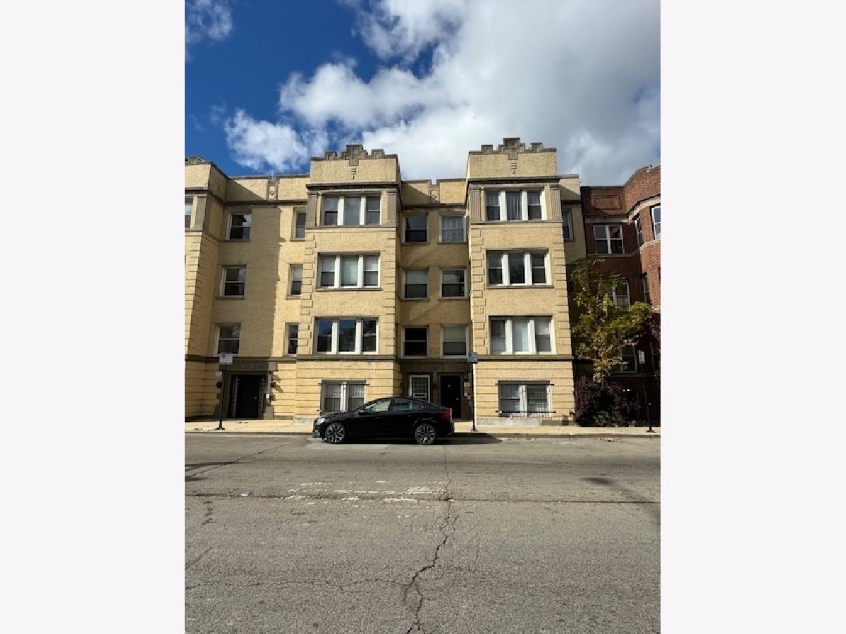  For Sale Chicago Illinois, 106 Hamlin Avenue