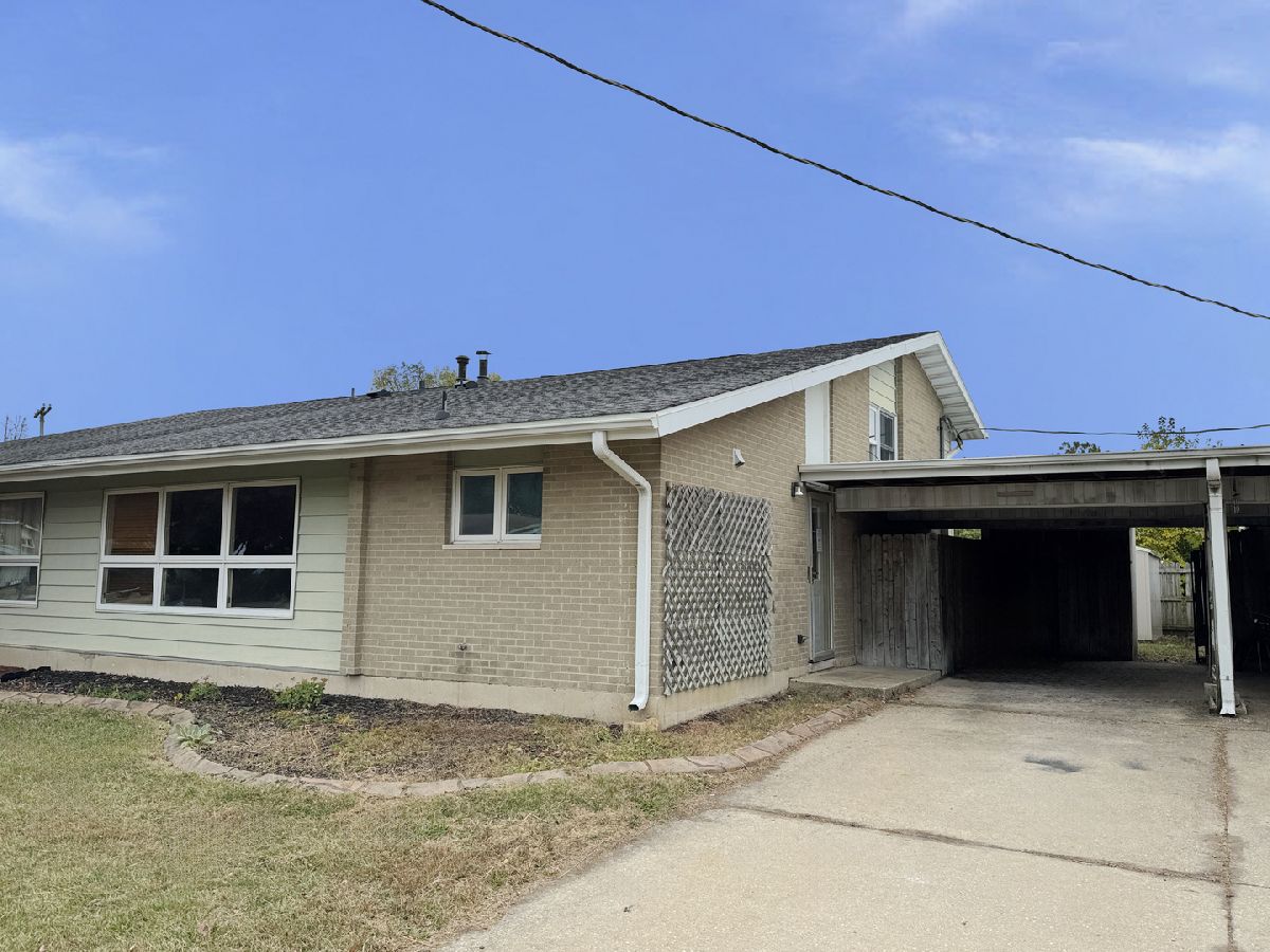  For Sale Rantoul Illinois, 1612 Golfview Road