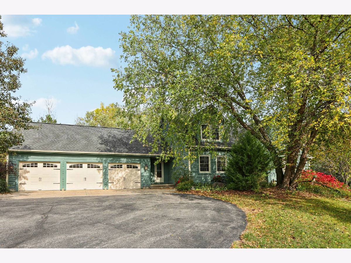  For Sale Burlington Wisconsin, 8815 Country View Lane