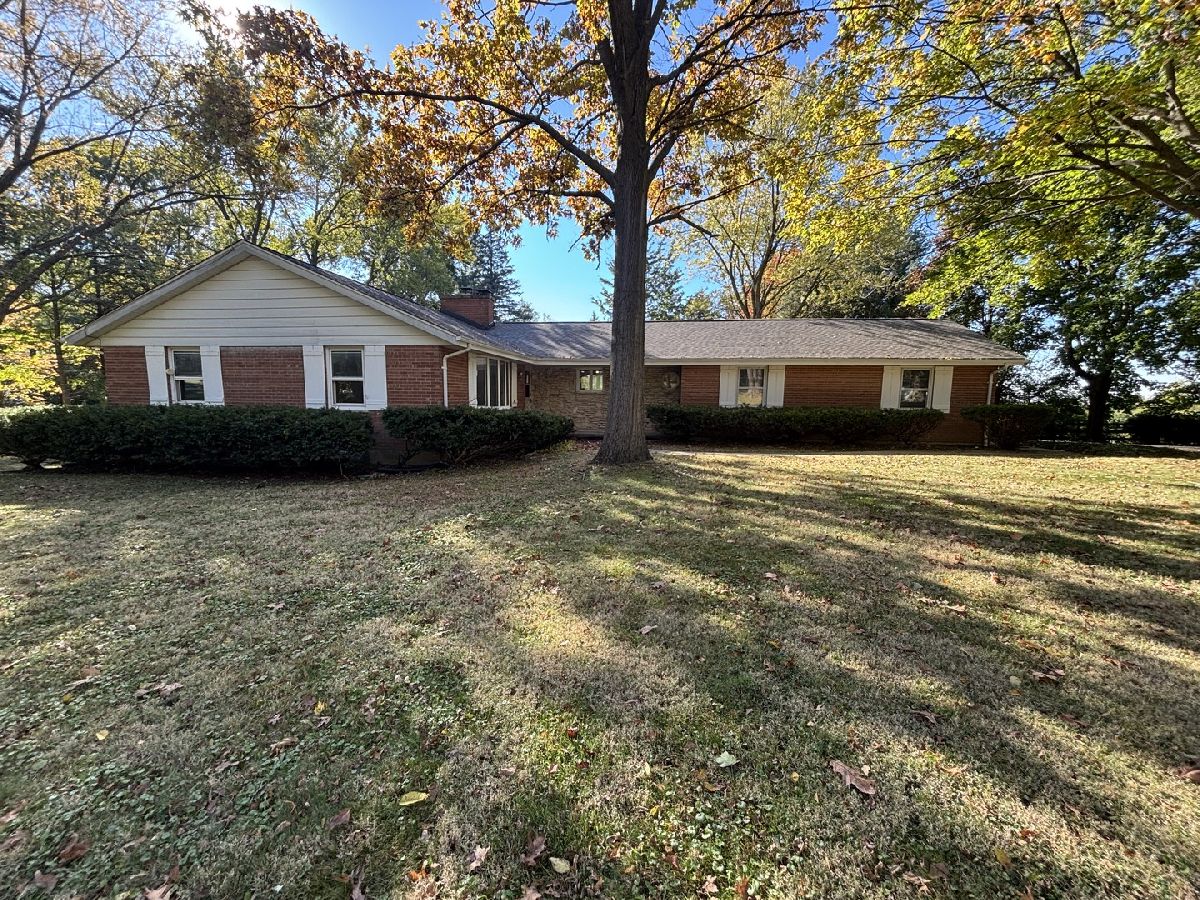  For Sale Elburn Illinois, 41W803 Town Hall Road