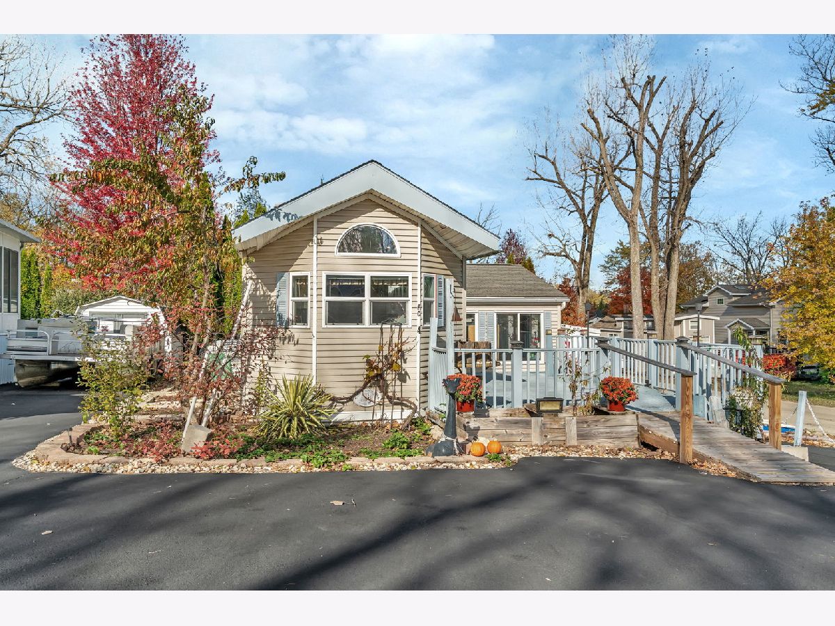 Homes For Sale Shadow Lakes Wilmington Illinois, 64 Fossil Ridge Road