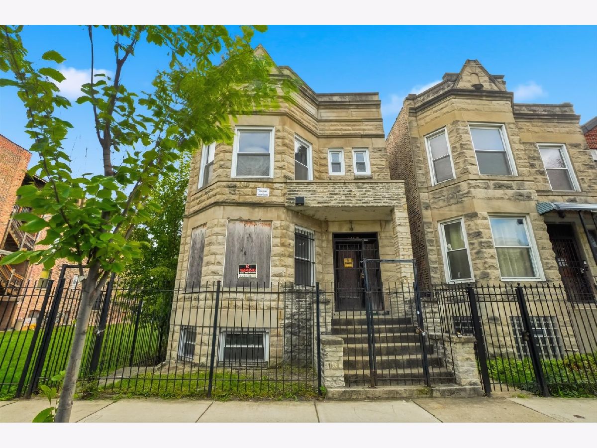 For Sale Chicago Illinois, 3109 Lexington Street