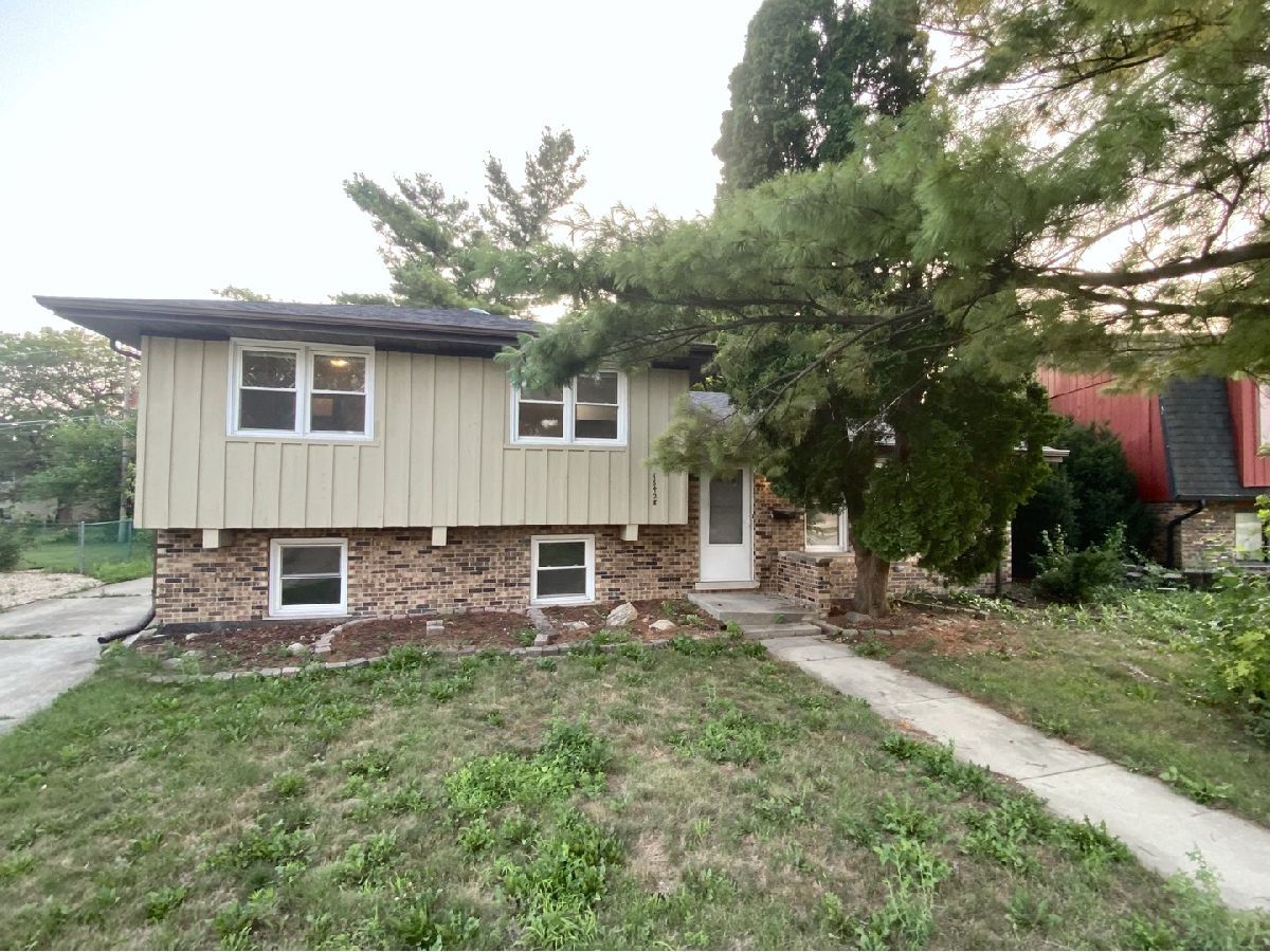  For Sale South Holland Illinois, 16428 Wabash Avenue