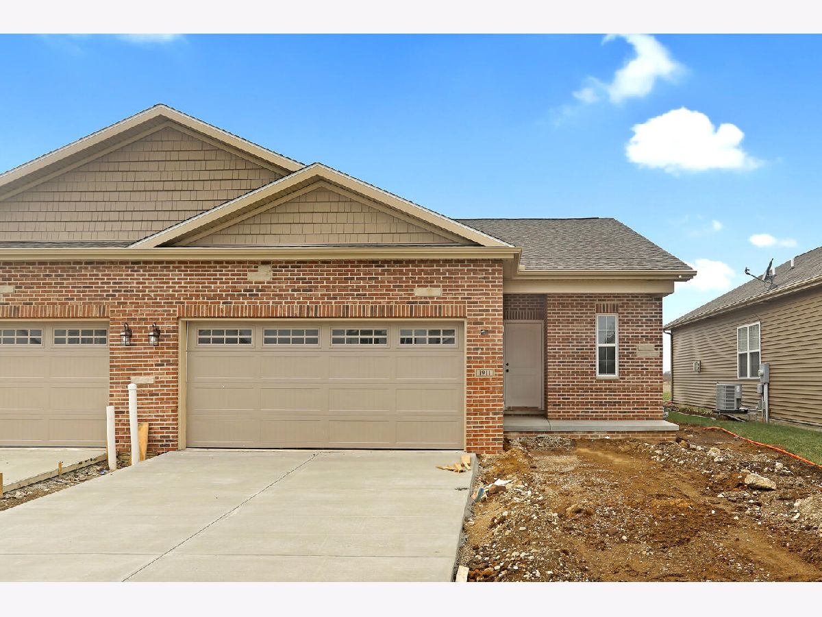  For Sale Mahomet Illinois, 2009 Roseland Drive