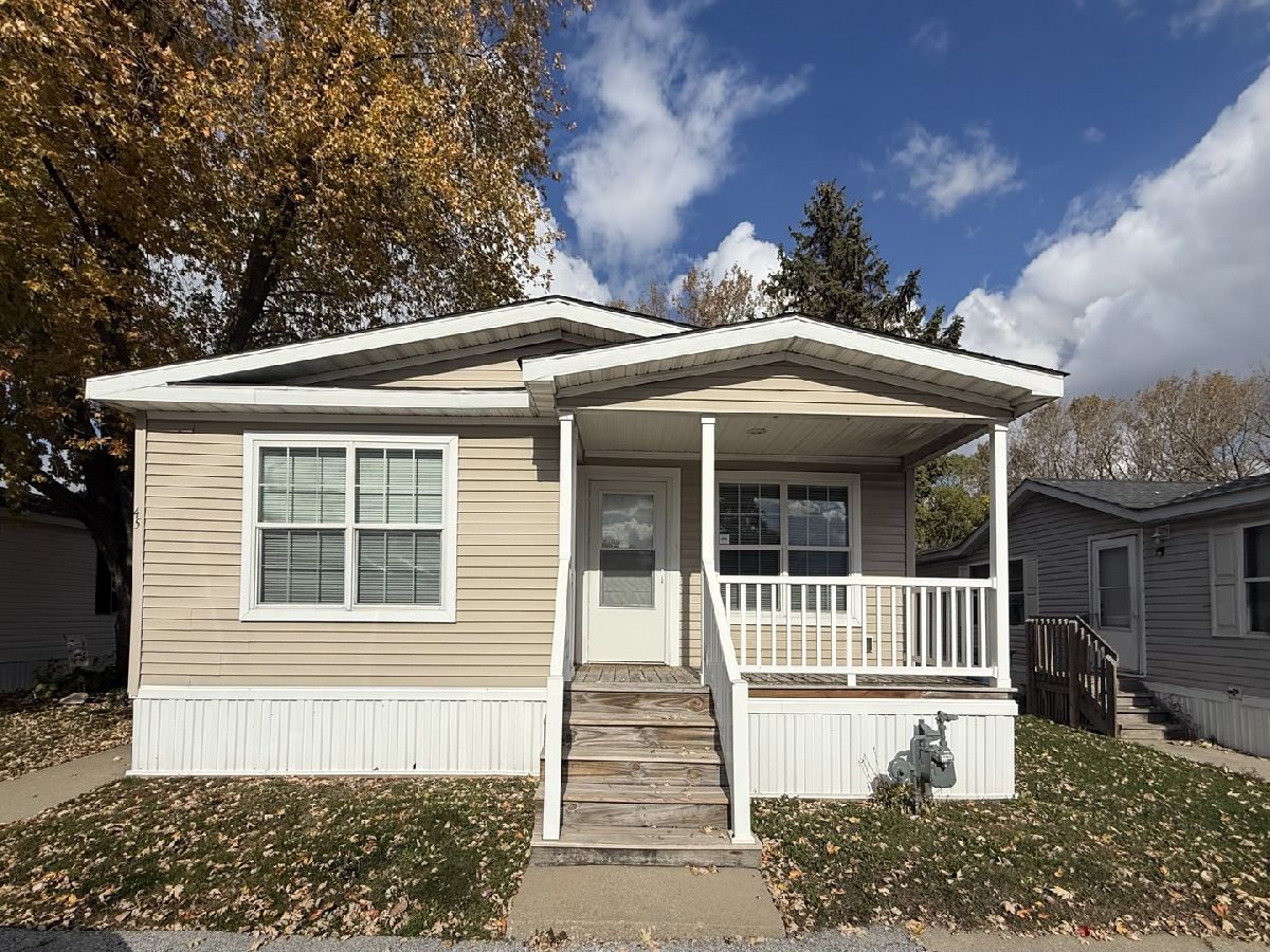  For Rent Sauk Village Illinois, 45 Candlelight