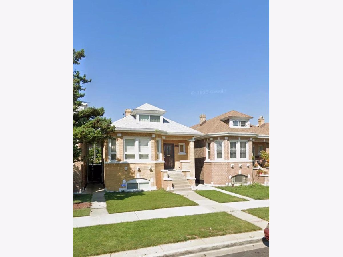  Rented Chicago Illinois, 4846 Kostner