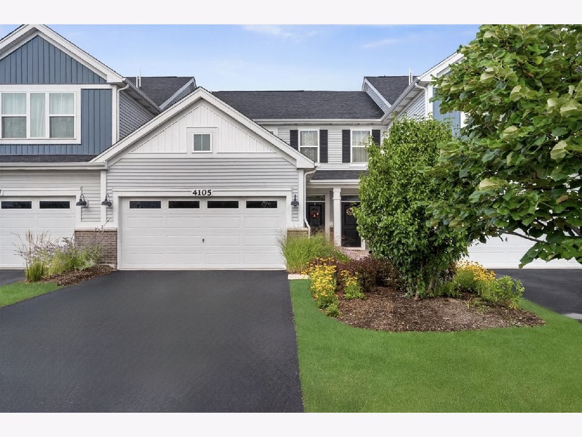 Condos & Townhomes For Rent Gramercy Square Aurora Illinois, 4105 Winslow