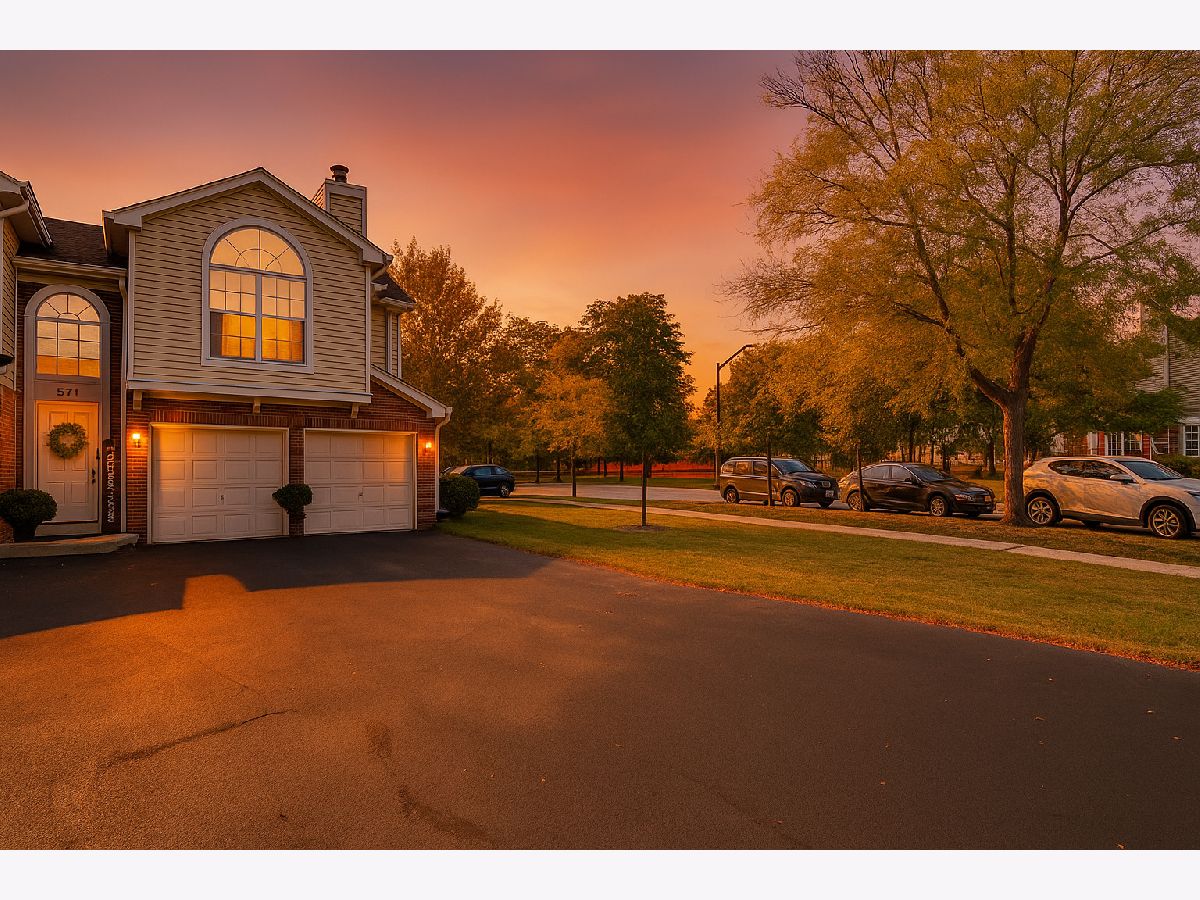  For Sale Vernon Hills Illinois, 571 Grosse Pointe Circle