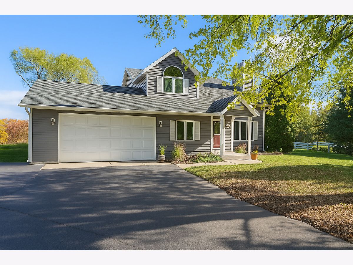  For Sale Twin Lakes Wisconsin, 1408 Pond Road