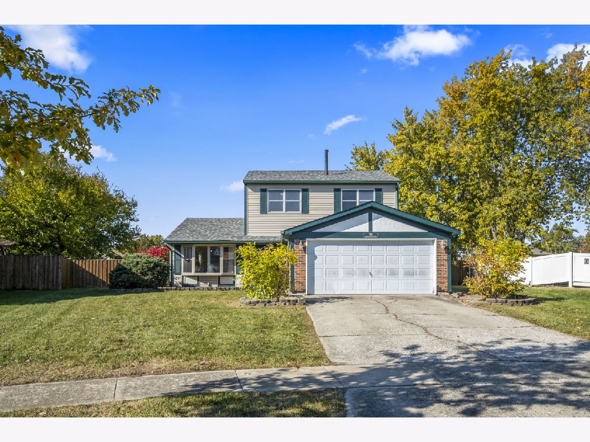  For Sale Frankfort Illinois, 7558 Hawthorne Lane