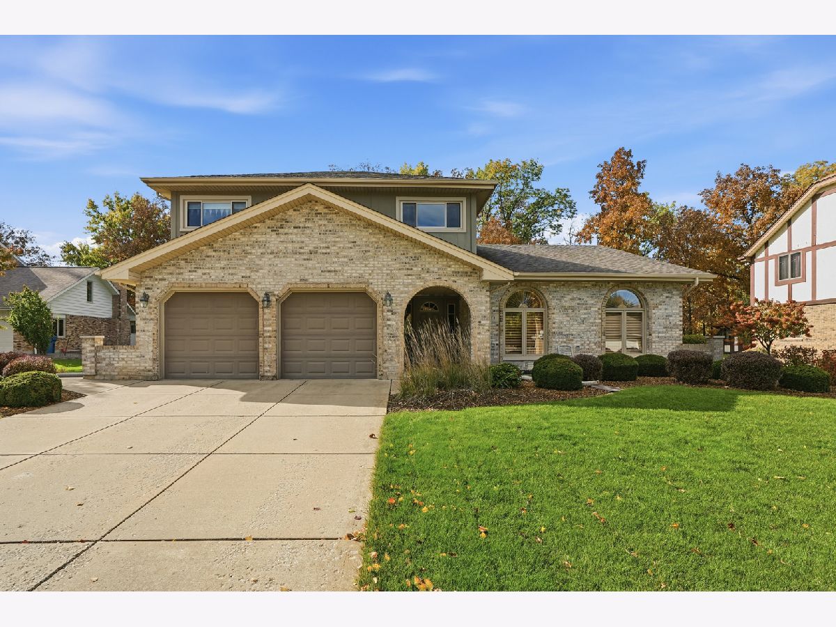  For Sale Crete Illinois, 10 Zurich Court
