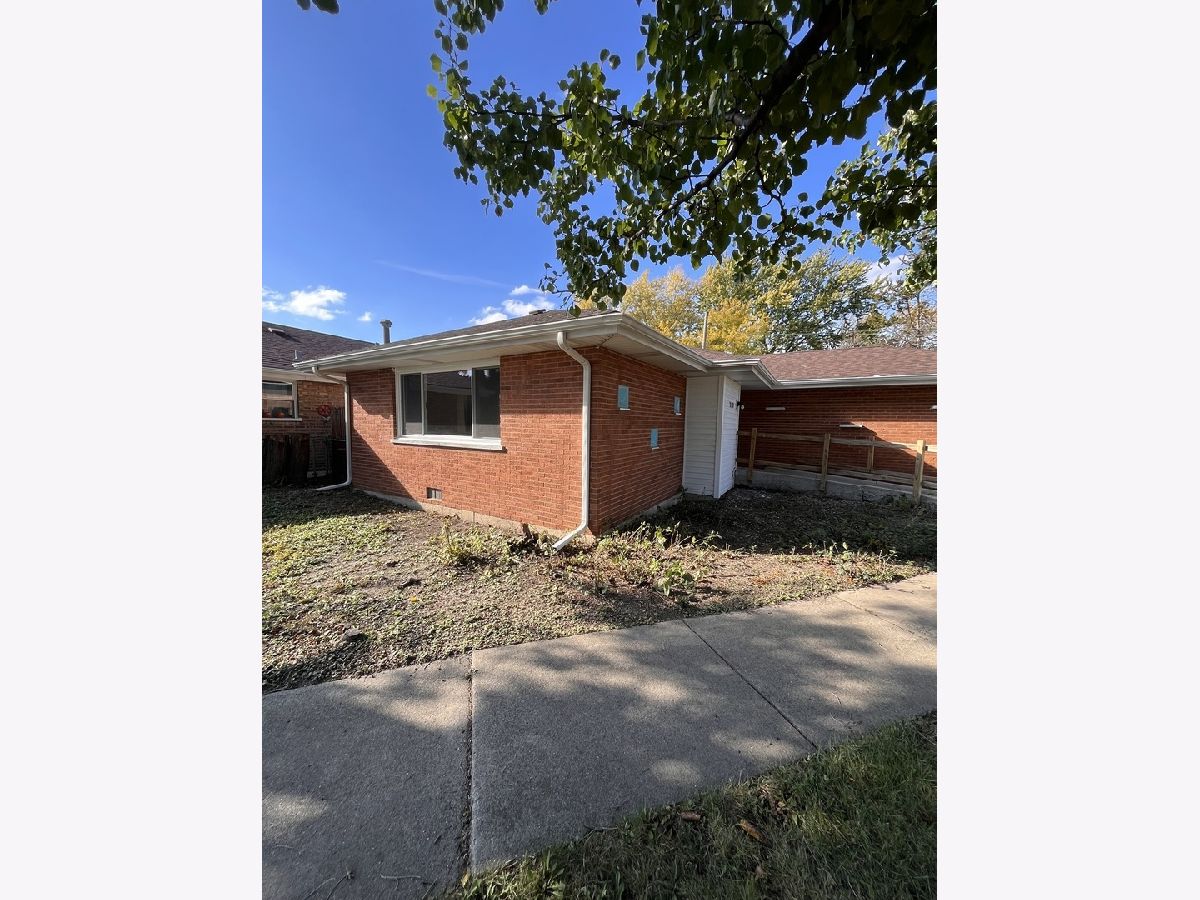  For Rent Burbank Illinois, 5220 State
