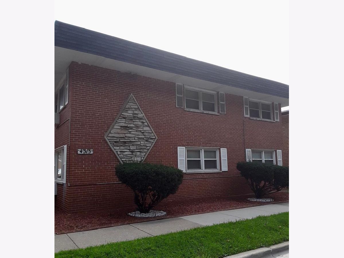 For Rent Stickney Illinois, 4313 Harlem