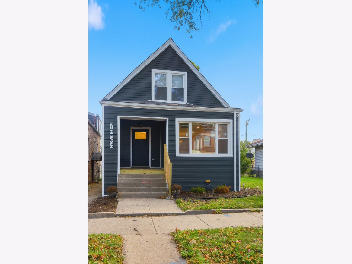  Rented Chicago Illinois, 7823 May