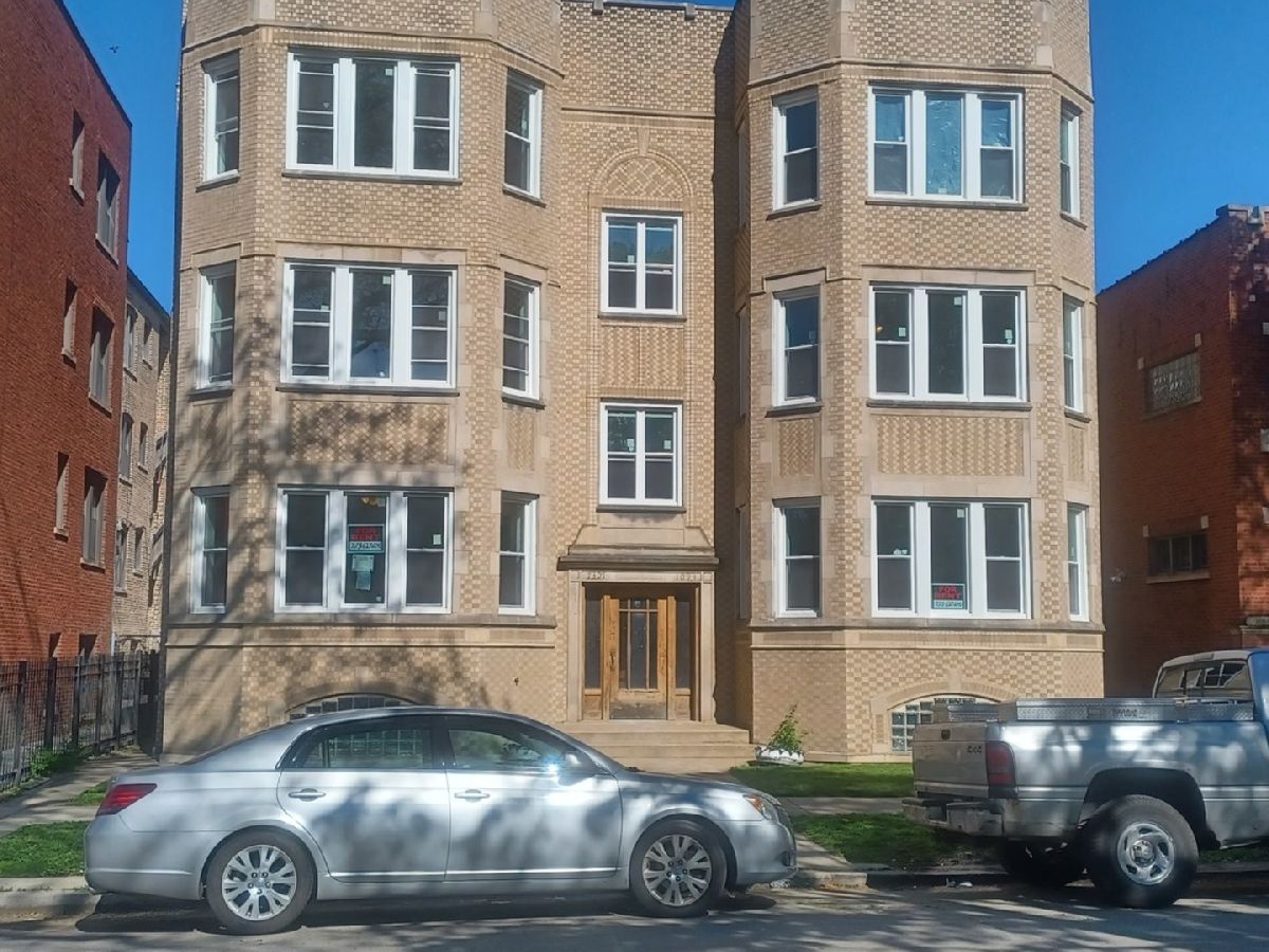  Rented Chicago Illinois, 7307 Bennett