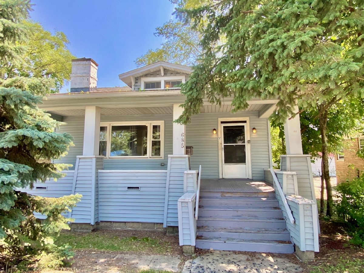  For Sale Dolton Illinois, 685 142nd Street