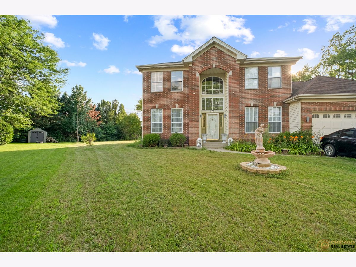  For Sale Carpentersville Illinois, 2705 Westwood Circle