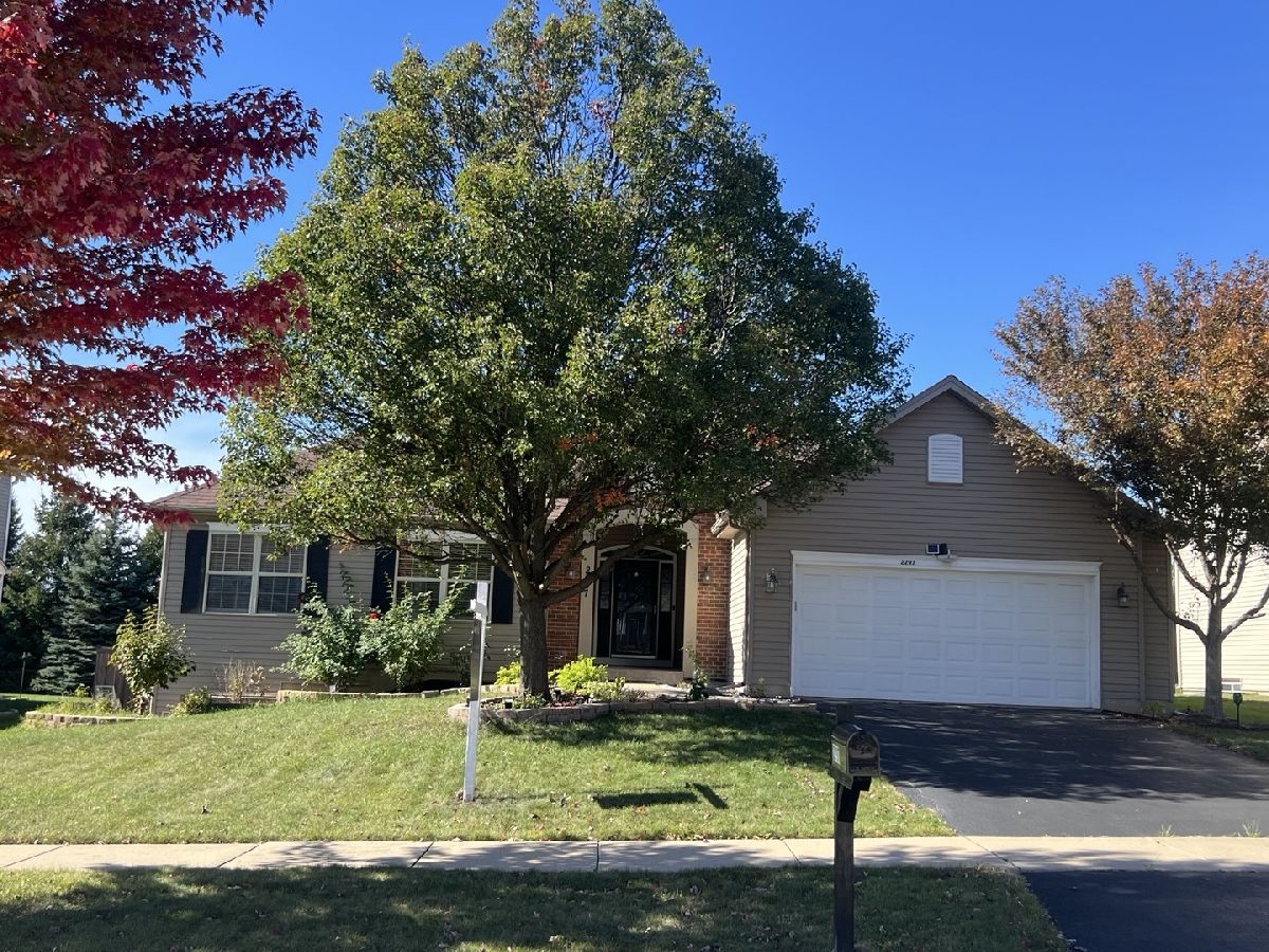 Homes Rented Deerbrook Aurora Illinois, 2297 Roaring Creek