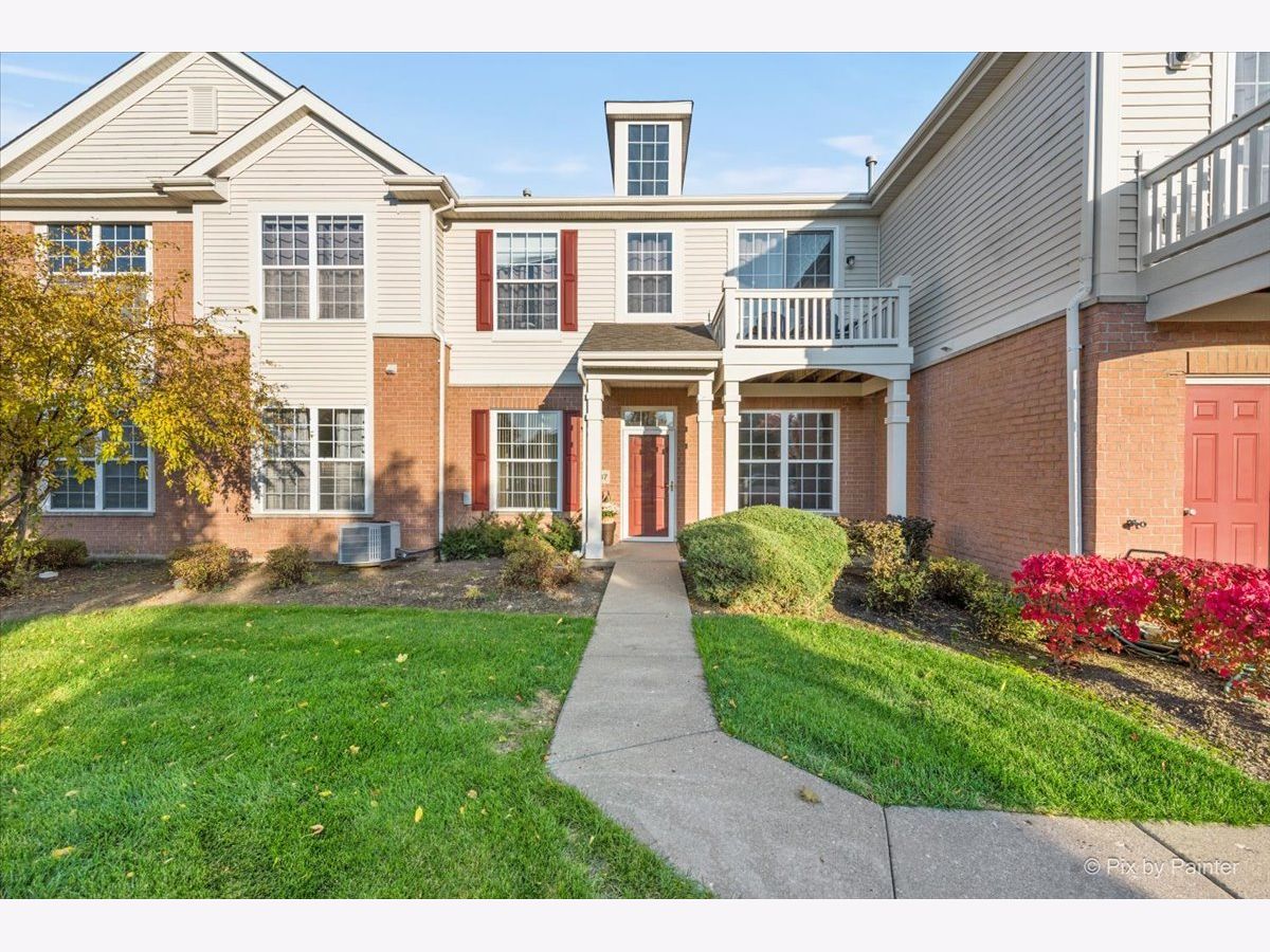  For Sale Mchenry Illinois, 2237 Concord Drive