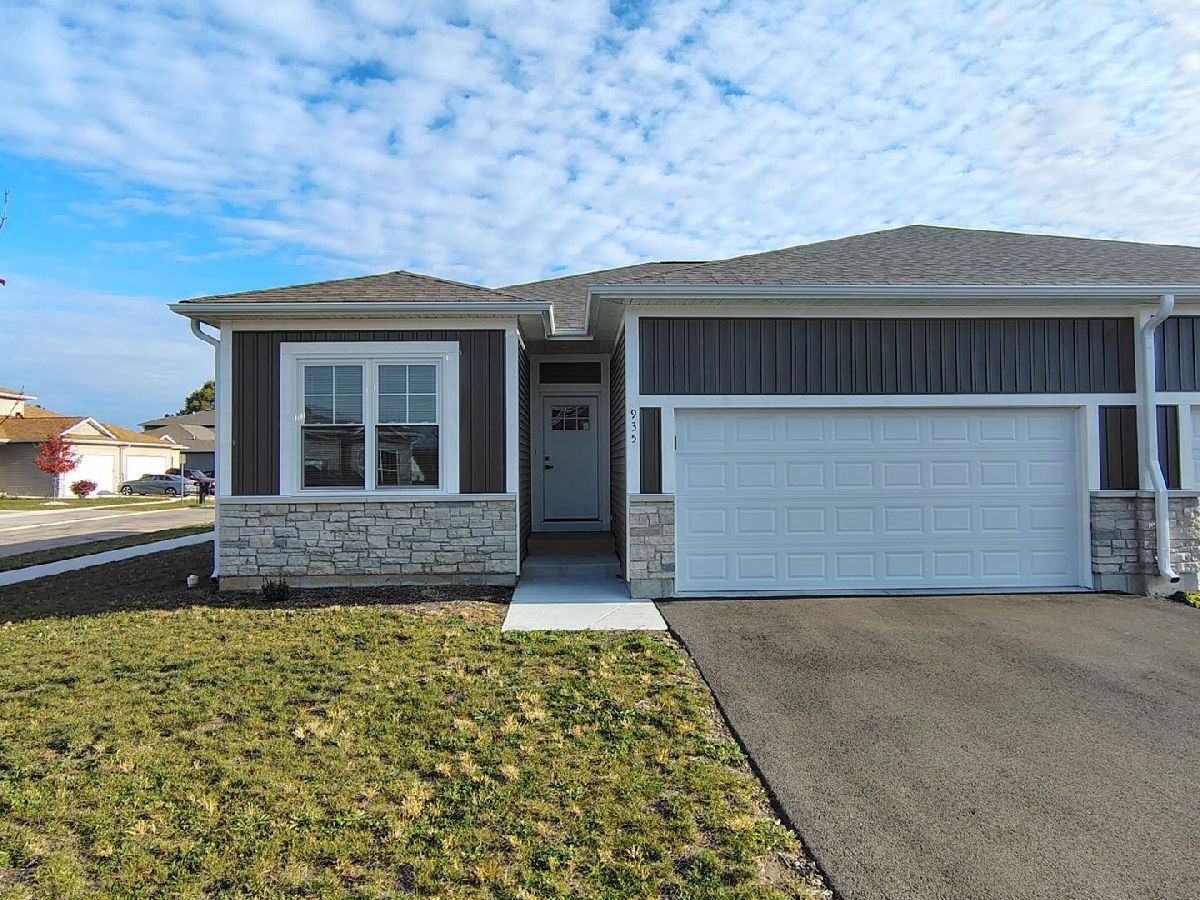  For Rent Marengo Illinois, 935 Partridge