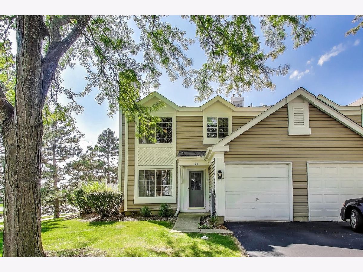 Townhomes & Condos For Rent Liberty Square Aurora Illinois, 408 Trenton