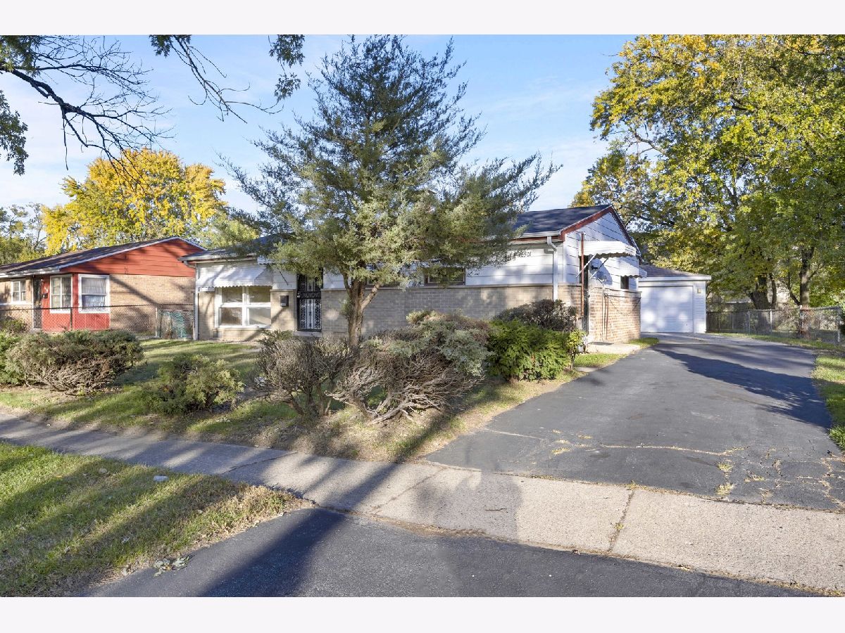  For Sale Markham Illinois, 16501 Oxford Drive