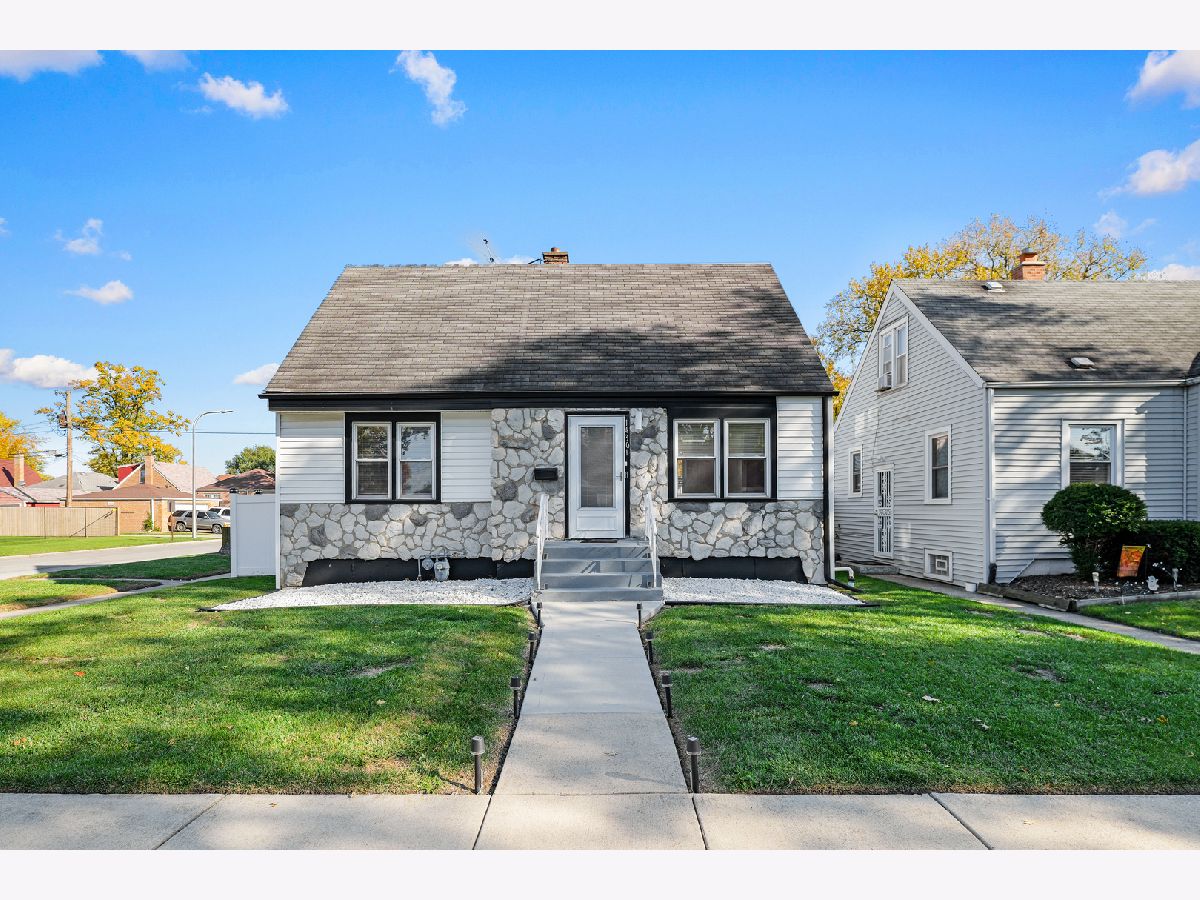  For Sale Harvey Illinois, 14301 Parnell Avenue