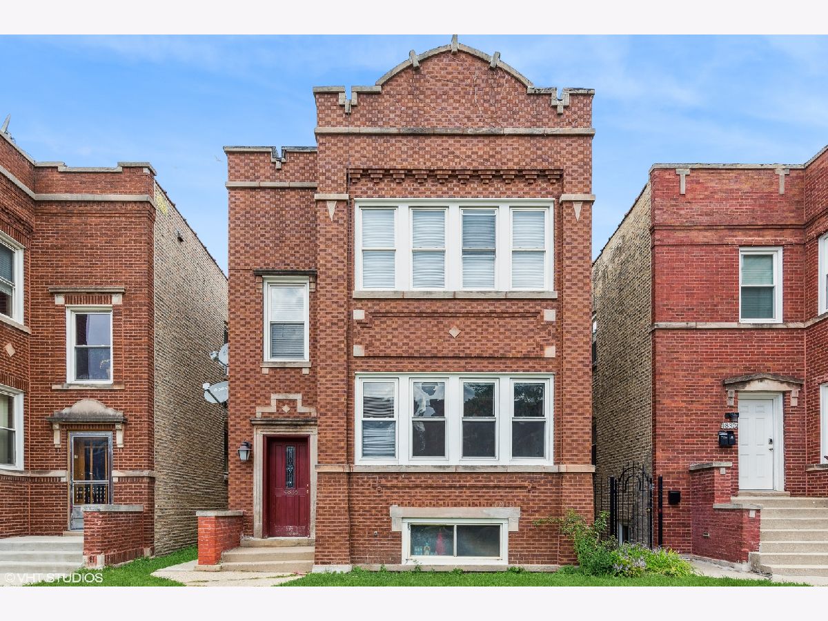  Rented Chicago Illinois, 4836 Nelson