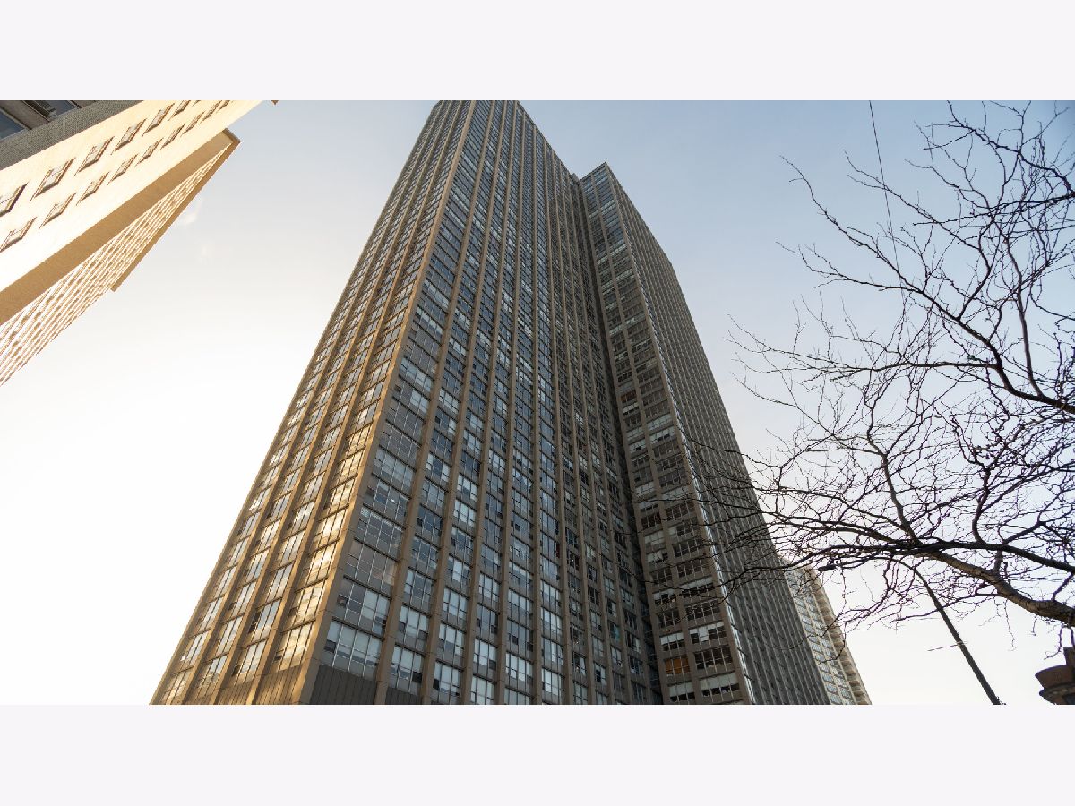  Rented Chicago Illinois, 655 Irving Park