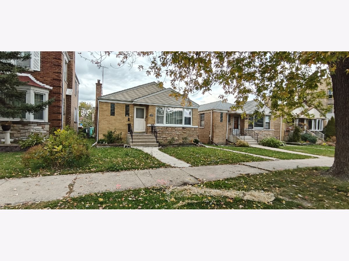  For Sale Chicago Illinois, 6210 Albany Avenue