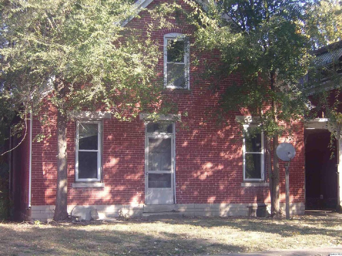  For Sale Quincy Illinois, 925 Jefferson St