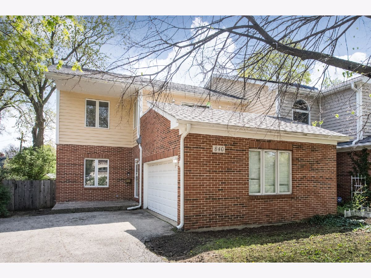  For Rent Park Ridge Illinois, 840 Northwest