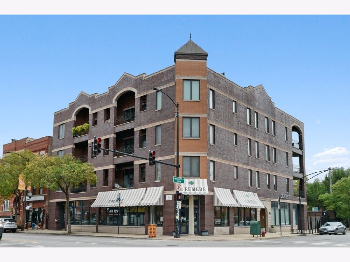  Rented Chicago Illinois, 810 Wolcott