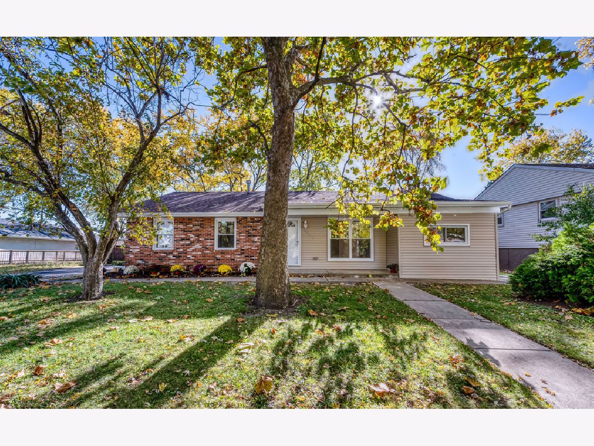  For Sale Richton Park Illinois, 4121 Greenbrier Lane