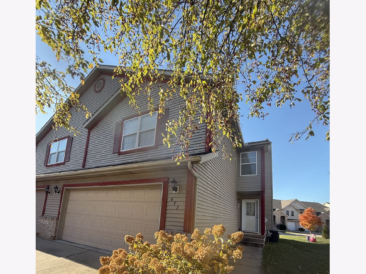  Sold Normal Illinois, 417 Robert