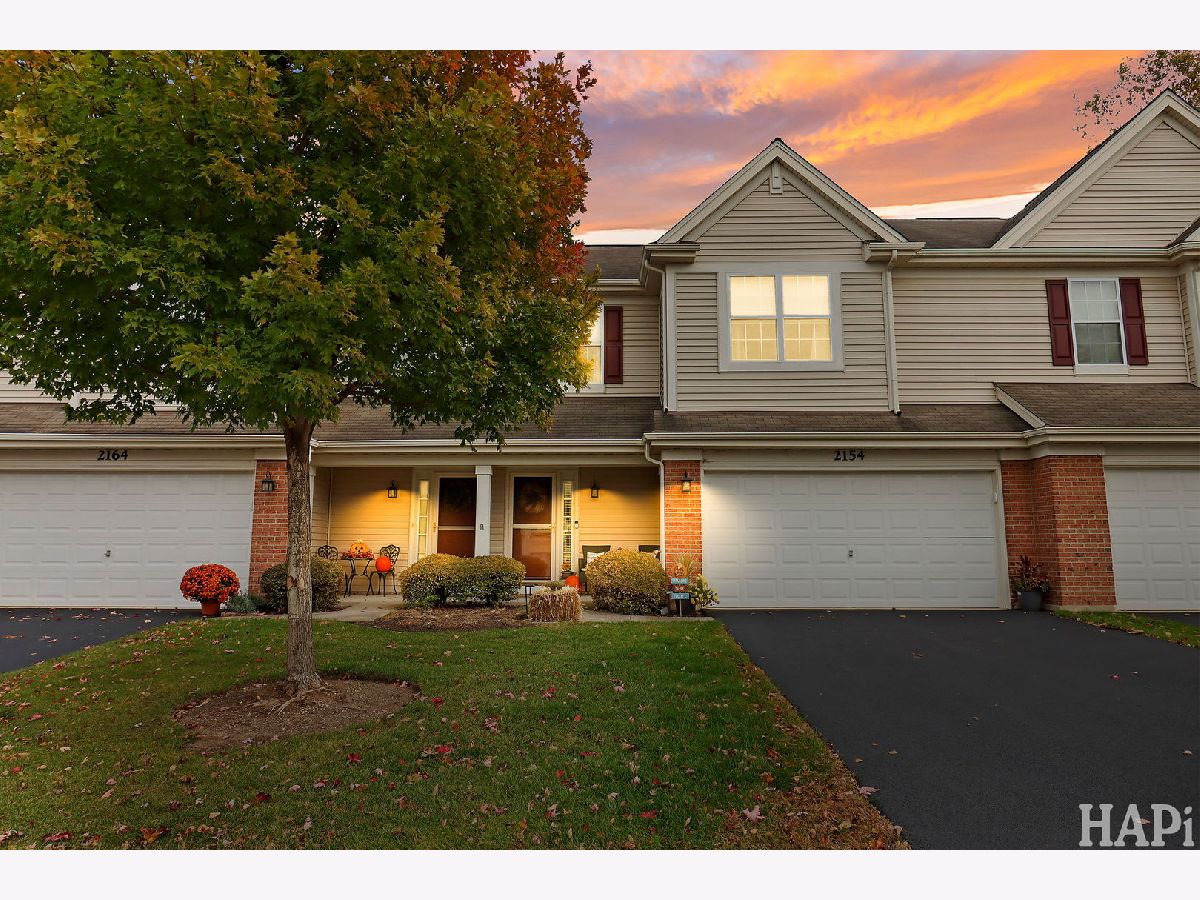  For Sale Lake In The Hills Illinois, 2154 Daybreak Drive