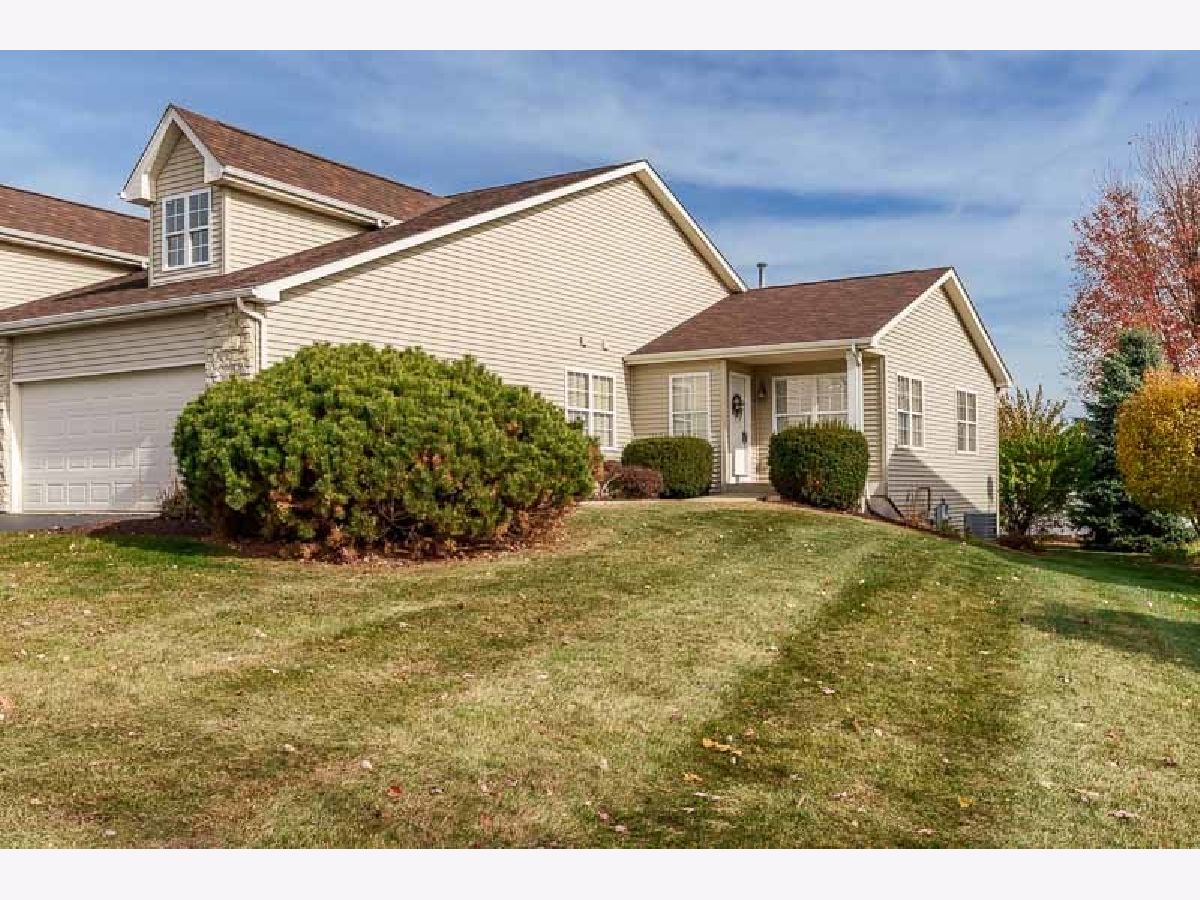  For Sale Poplar Grove Illinois