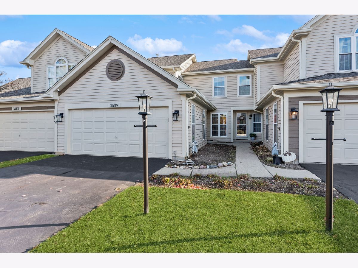  For Rent Gurnee Illinois, 36119 New Bridge