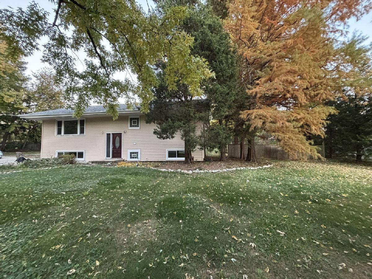  Sold Roselle Illinois, 6N431 Gary